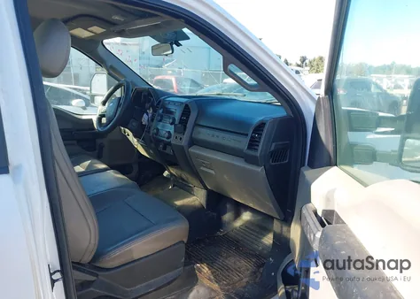 2017 Ford F-250 Xl из США, поврежденный, VIN 1FTBF2A60HEC37009